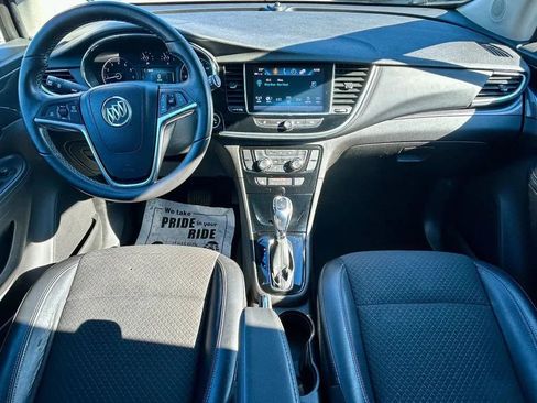 Used 2018 Buick Encore Preferred image 18