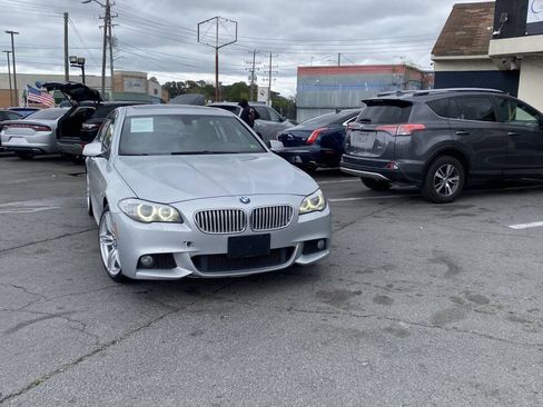 Used 2013 BMW 550i Sedan RWD image 16