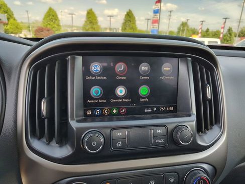 Used 2019 Chevrolet Colorado Z71 AWD/4WD image 12
