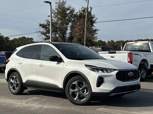 New 2026 Ford Escape ST-Line image 9