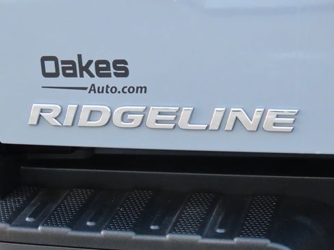 Used 2023 Honda Ridgeline RTL-E image 18