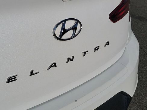 Used 2020 Hyundai Elantra SEL w/ Cargo Package (C1) image 30