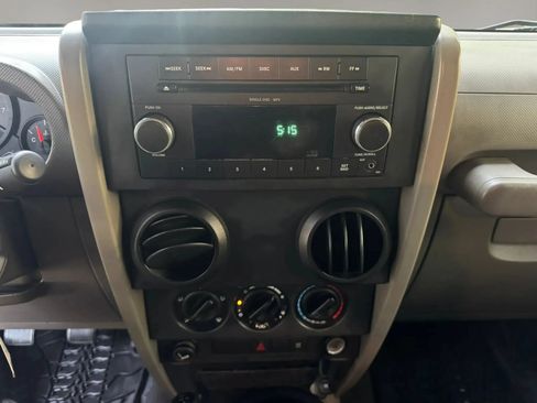 Used 2009 Jeep Wrangler X AWD/4WD image 11