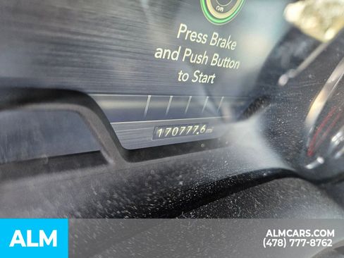 Used 2024 RAM 4500 SLT w/ Quick Order Package 2YG SLT AWD/4WD image 11