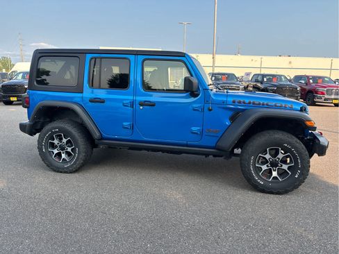 Used 2022 Jeep Wrangler Unlimited Rubicon AWD/4WD image 2