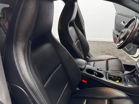 Used 2019 Mercedes-Benz CLA 250 image 54