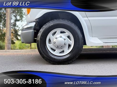 Used 2000 Ford E-350 and Econoline 350 Extended Super Duty image 61