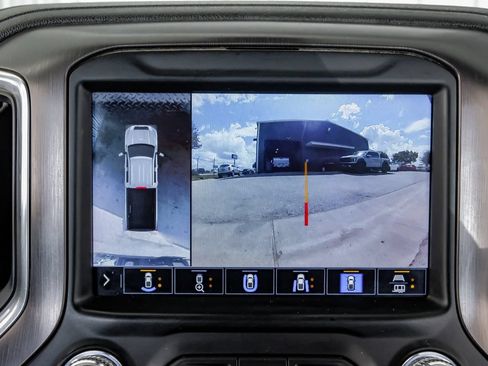 Used 2020 GMC Sierra 3500 AT4 w/ Technology Package AWD/4WD image 21