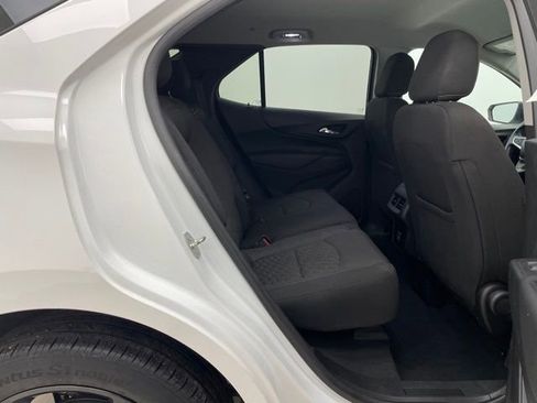 Used 2019 Chevrolet Equinox LT image 14