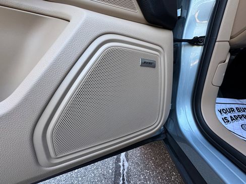 Used 2020 Porsche Macan image 17