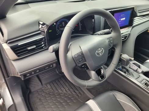 New 2026 Toyota Camry SE image 11