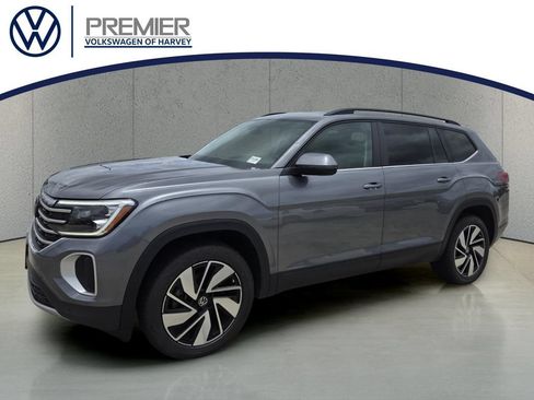 Used 2025 Volkswagen Atlas SE AWD/4WD image 1