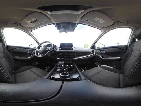 Used 2025 Nissan Rogue SV AWD/4WD image 43