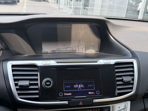 Used 2013 Honda Accord EX-L image 28