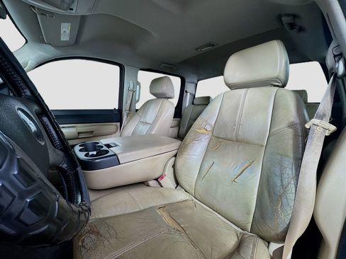 Used 2007 Chevrolet Silverado 1500 LT w/ Suspension Package, Off-Road" image 19