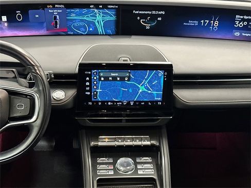 Used 2024 Lincoln Nautilus Premier w/ Jet Appearance Package image 18