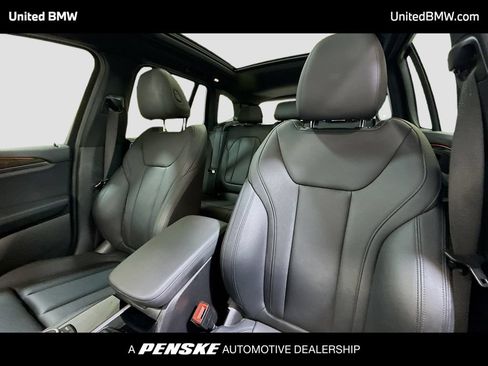 Used 2021 BMW X3 sDrive30i w/ Convenience Package RWD image 5