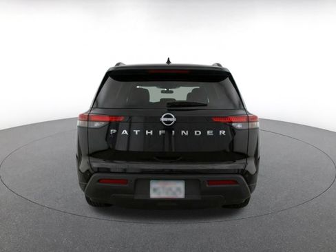 Used 2025 Nissan Pathfinder SV FWD image 7