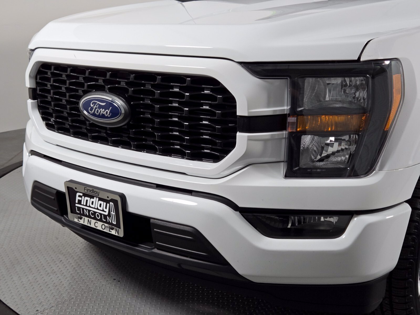 Used 2023 Ford F150 XL w/ STX Appearance Package RWD image 8
