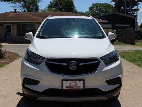 Used 2018 Buick Encore Preferred FWD image 3