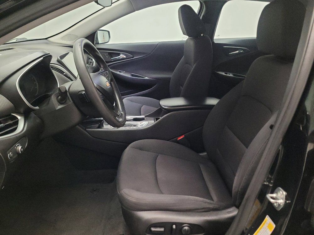 Used 2020 Chevrolet Malibu LS w/ Driver Confidence Package II FWD image 17