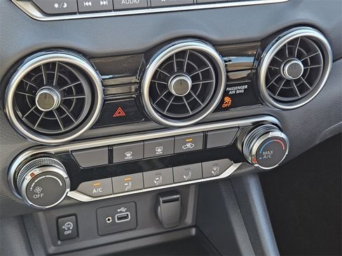 New 2025 Nissan Sentra S image 19