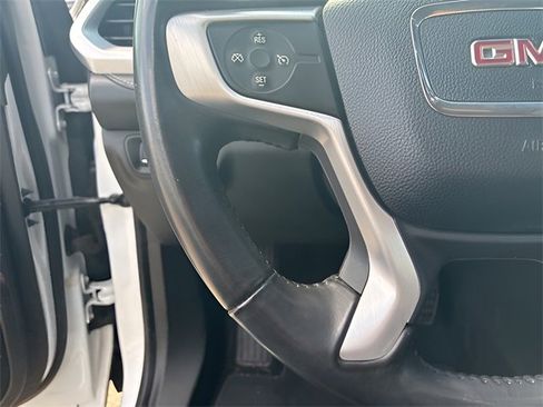 Used 2019 GMC Acadia SLT image 23