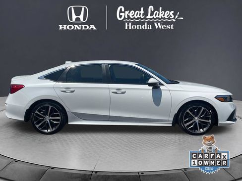 Used 2024 Honda Civic Touring image 7
