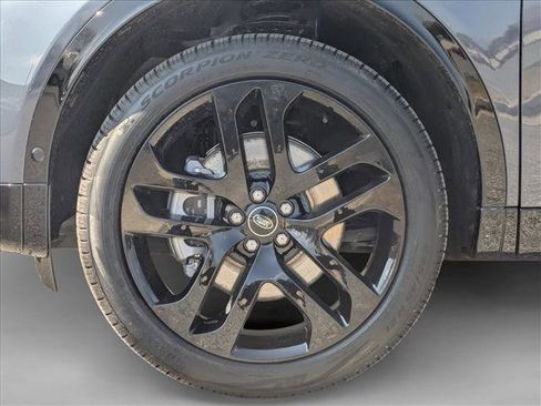 New 2026 Land Rover Discovery Sport Landmark image 10