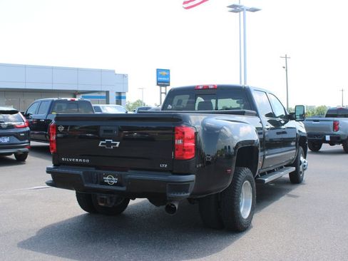 Used 2017 Chevrolet Silverado 3500 LTZ w/ Duramax Plus Package AWD/4WD image 9