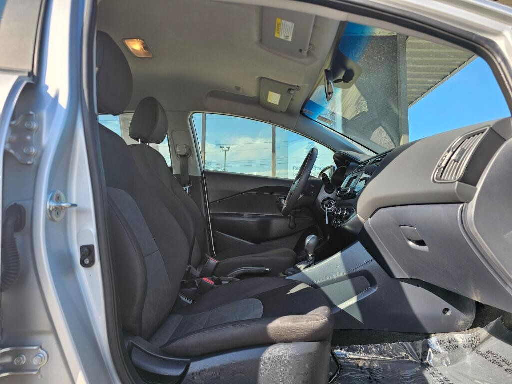 Used 2016 Kia Rio LX FWD image 9