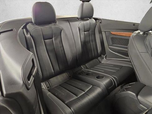 Used 2022 Audi A5 2.0T Premium Plus w/ Premium Plus image 17