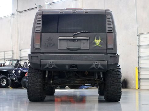 Used 2003 HUMMER H2 w/ Preferred Equipment Group AWD/4WD image 4