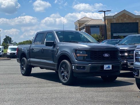 Used 2025 Ford F150 STX w/ Equipment Group 200A image 2