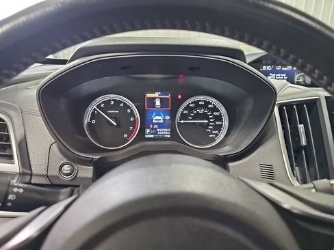 Used 2022 Subaru Forester Premium AWD/4WD image 19