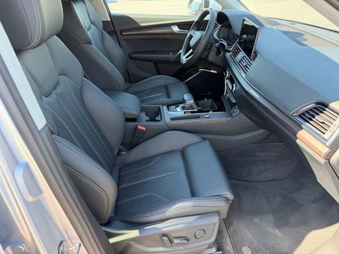 Certified 2023 Audi Q5 e Premium w/ Convenience Package AWD/4WD image 17