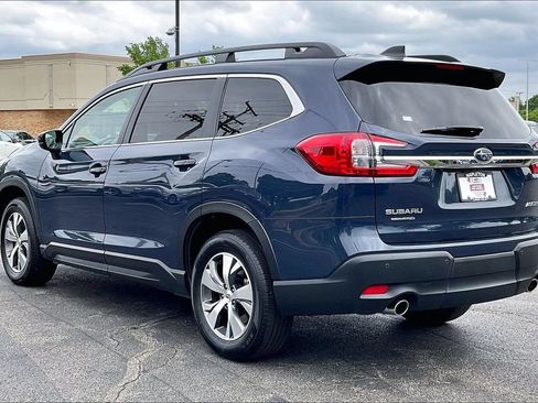 Certified 2025 Subaru Ascent Premium AWD/4WD image 13