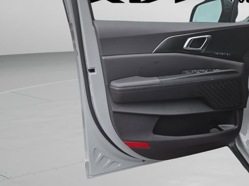 New 2026 Kia Carnival SX FWD image 27