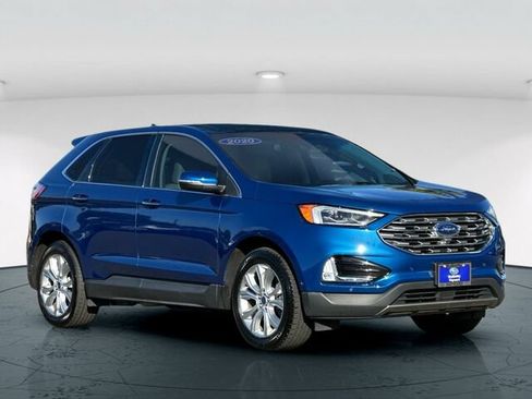 Used 2020 Ford Edge Titanium w/ Equipment Group 301A AWD/4WD image 8