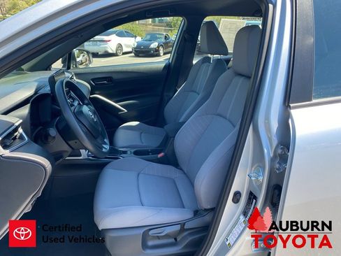 Certified 2025 Toyota Corolla Cross AWD Hybrid image 27