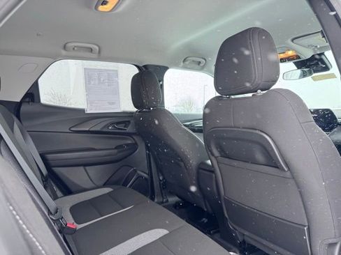 Used 2024 Chevrolet TrailBlazer LT w/ LT Cold Weather Package image 26