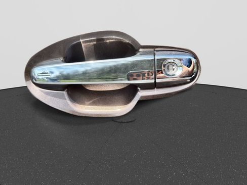 Used 2019 Subaru Ascent Touring AWD/4WD image 13