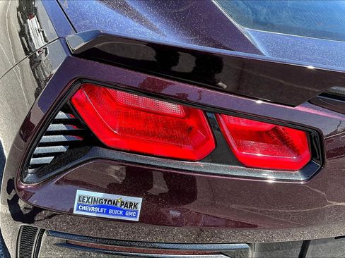 Used 2017 Chevrolet Corvette Stingray Coupe w/ Carbon Flash Badge Package image 30