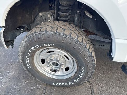 Used 2023 Ford F350 XL w/ Snow Plow Prep Package image 29