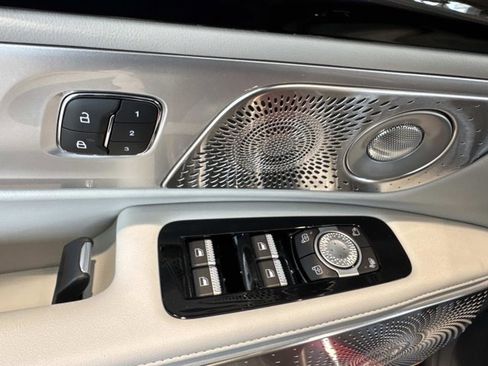 New 2026 Lincoln Nautilus Reserve image 9