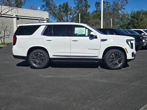 New 2026 GMC Yukon Elevation image 3