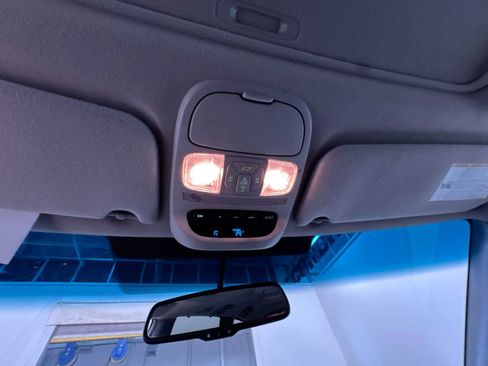 Used 2008 Toyota Sienna XLE Limited image 31