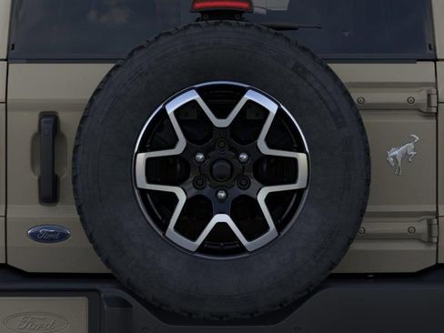 New 2026 Ford Bronco Outer Banks AWD/4WD image 24