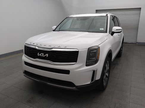 Used 2022 Kia Telluride S FWD image 15