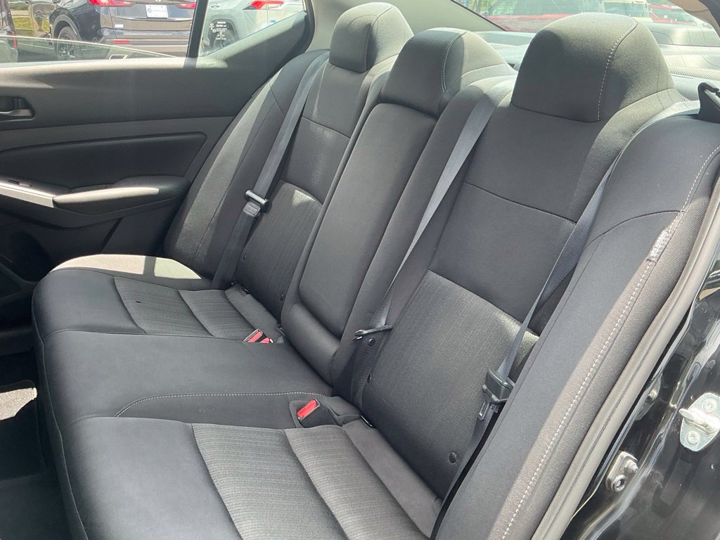 Used 2024 Nissan Altima 2.5 S FWD image 29